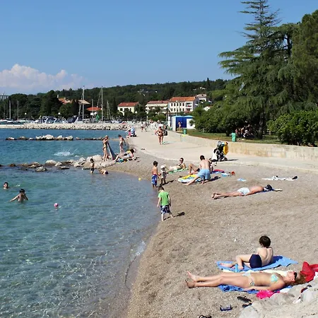 Family Friendly With A Swimming Pool Malinska, Krk - 19304 Malinska